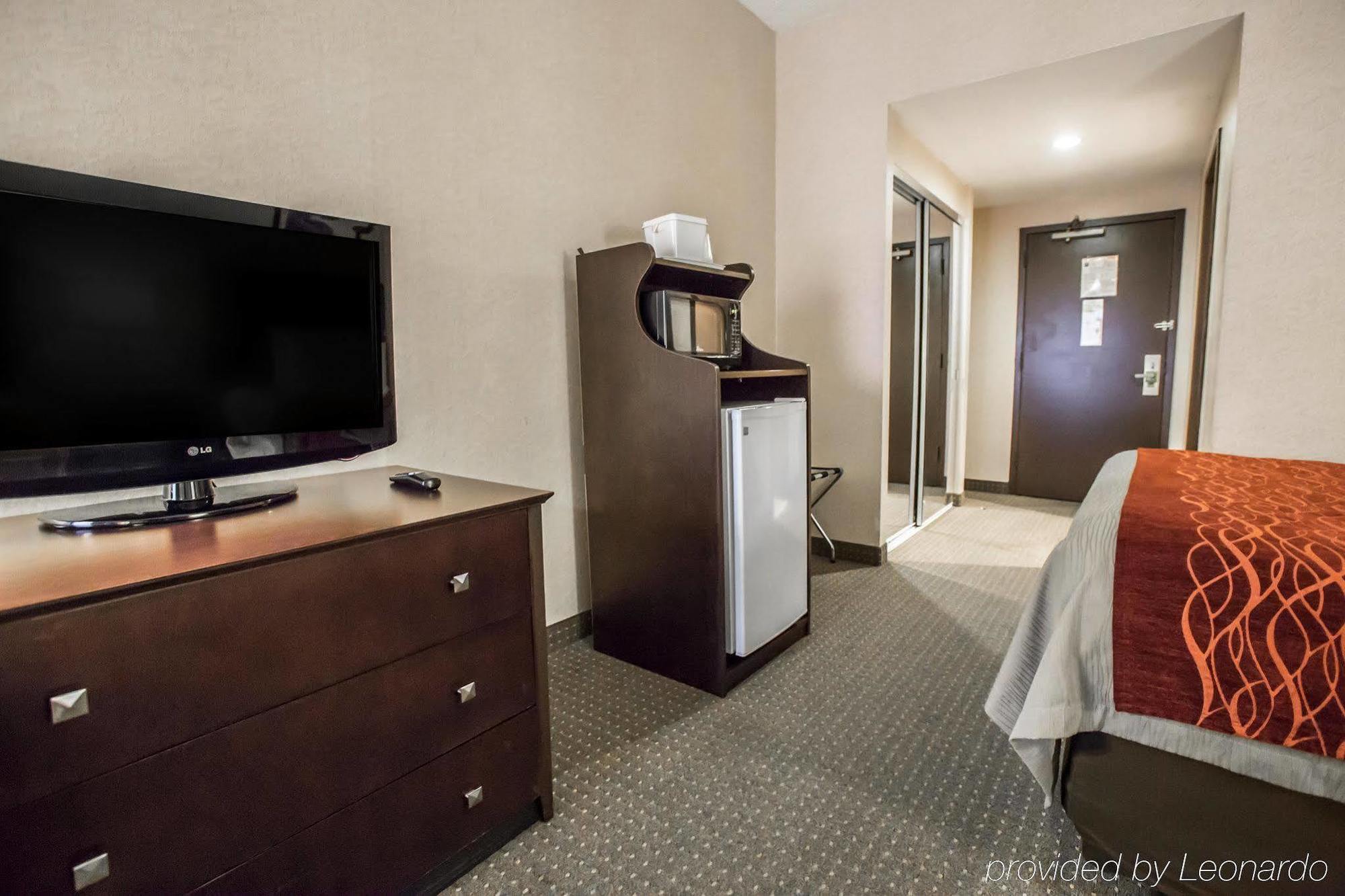Comfort Inn Convention Center-Chicago O'Hare Airport Des Plaines Dış mekan fotoğraf